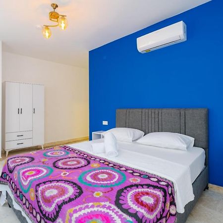 Bed and Breakfast Mel Town Antalya Exterior foto