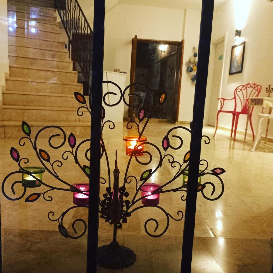 Bed and Breakfast Mel Town Antalya Exterior foto
